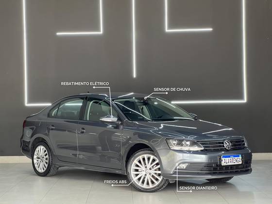 VOLKSWAGEN JETTA 1.4 16V TSI COMFORTLINE GASOLINA 4P TIPTRONIC VOLKSWAGEN JETTA 1.4 16V TSI COMFORTLINE GASOLINA 4P TIPTRONIC